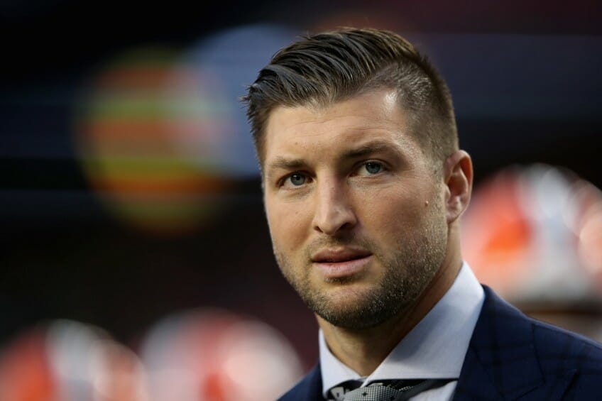 An Evangelist Tim Tebow in his dashing look